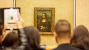 “Aridatece la Gioconda”. L’ennesima figuraccia della Regione Lombardia