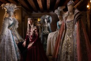 Antonia Sautter racconta in un’intervista come nasce la magia del carnevale veneziano 