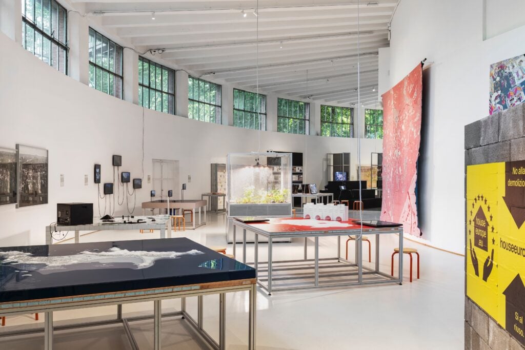La 24esima edizione della Triennale è dedicata alle diseguaglianze ed ha inaugurato a Milano